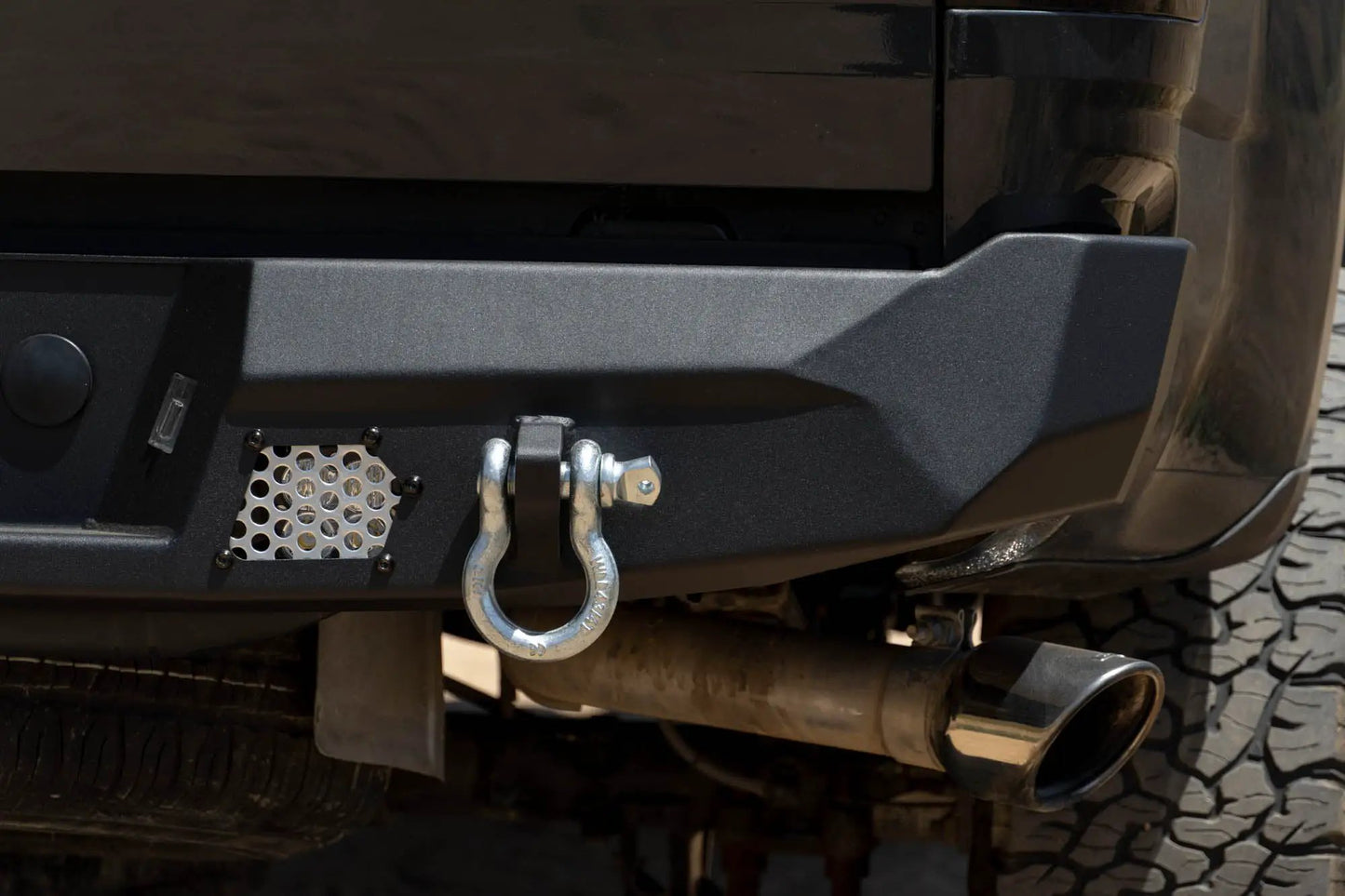 DV8 Offroad 2014-2022 Chevy Colorado & 2015-2022 GMC Canyon MTO Series Rear Bumper by DV8 Offroad