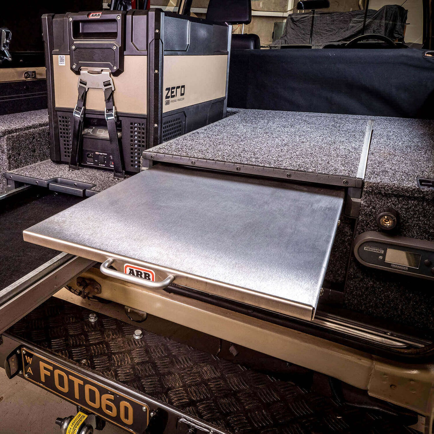 ARB Roller Drawer Table