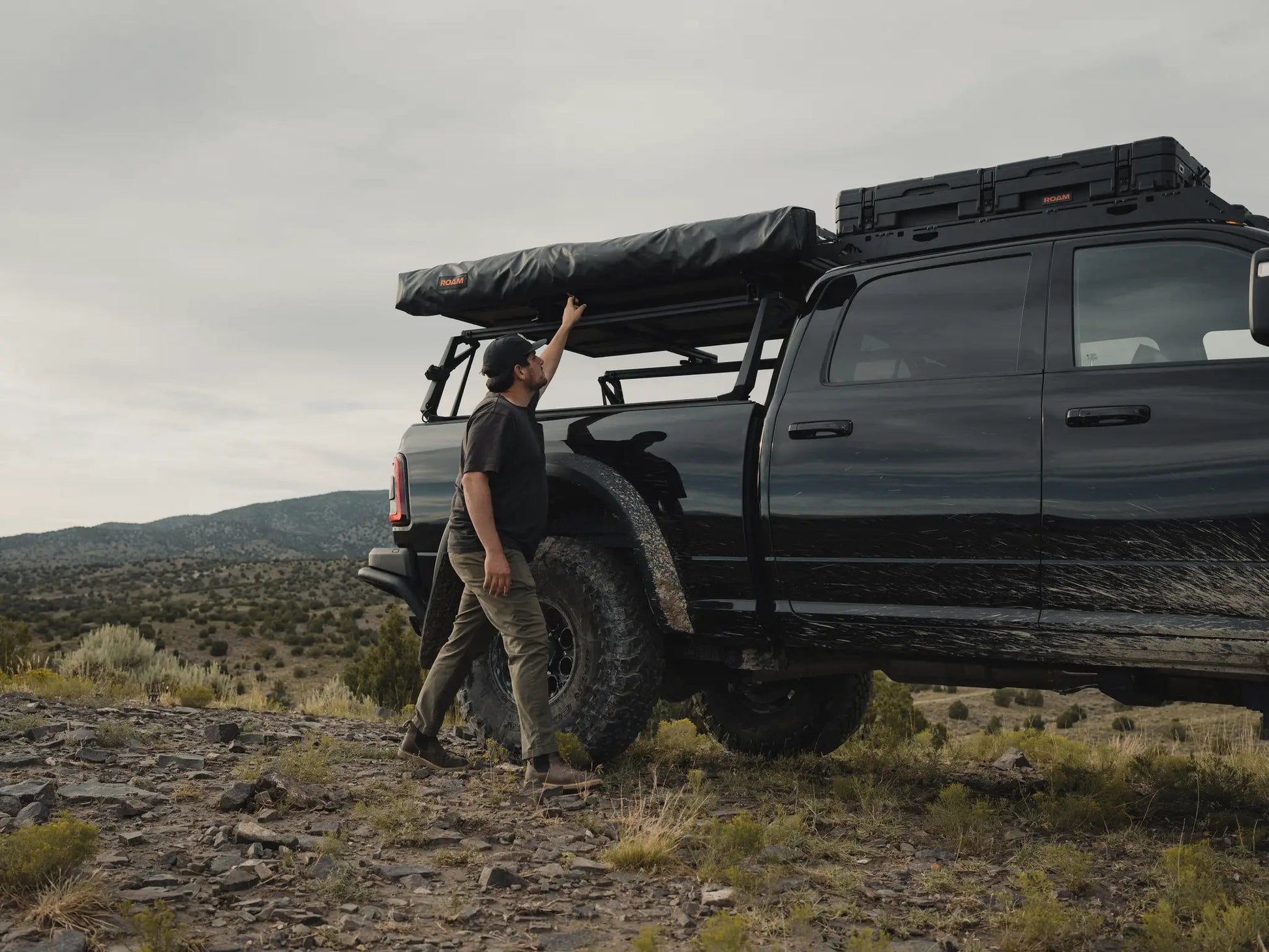 ROAM ARC 180 Awning by ROAM