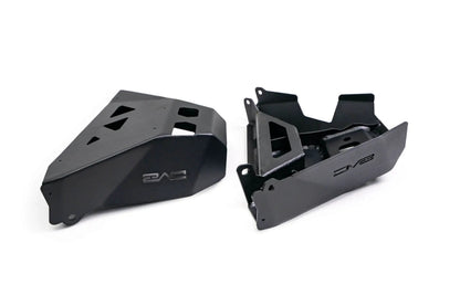 DV8 Offroad A-Arm Skid Plate for the 2021+ Bronco was designed to protect the aluminum front, lower control arms from rocks and other obstacles on the trail. Made from 3.5mm steel and finished in a micro-texture black powder coat. by DV8 Offroad