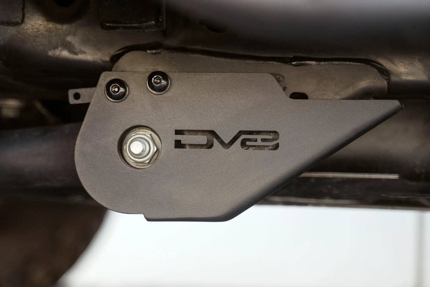 DV8 Offroad Heavy duty frame-side trailing arm skid plate to prevent you from getting hung up on those pesky rocks. by DV8 Offroad