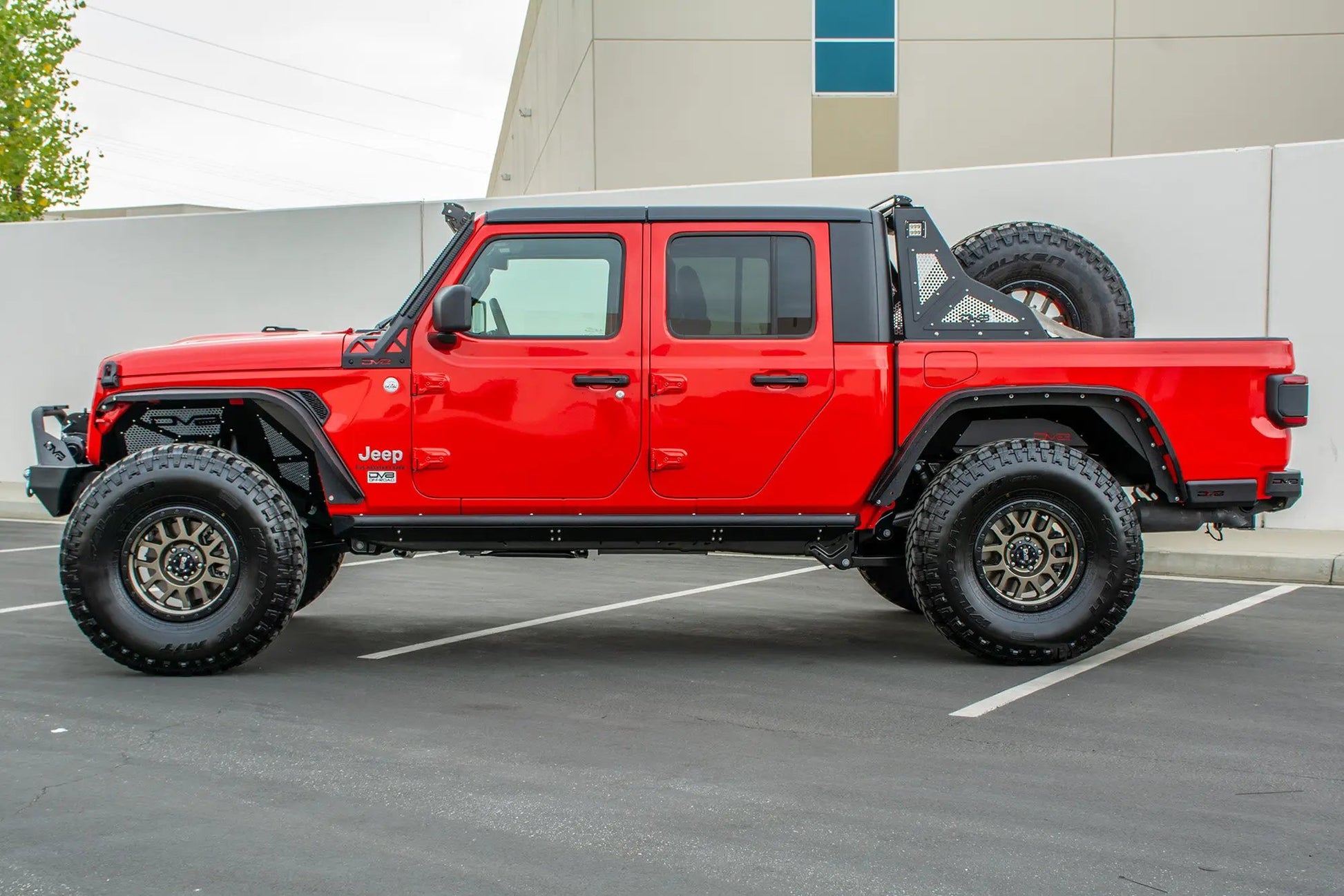 DV8 Offroad Jeep Gladiator JT Rock Sliders With Step by DV8 Offroad