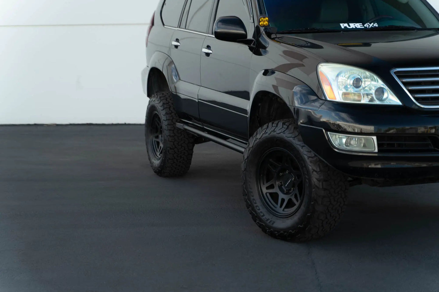 DV8 Offroad Lexus GX 470 FS-15 Rock Sliders by DV8 Offroad