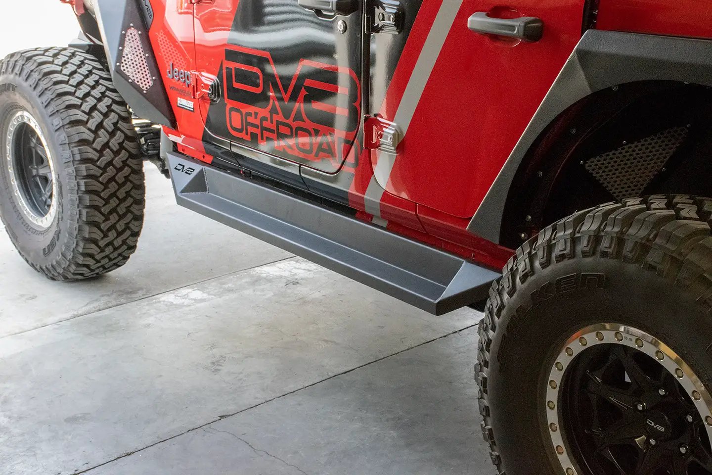 DV8 Offroad 18+ Jeep JL 4-Door Plated Slider with Step by DV8 Offroad