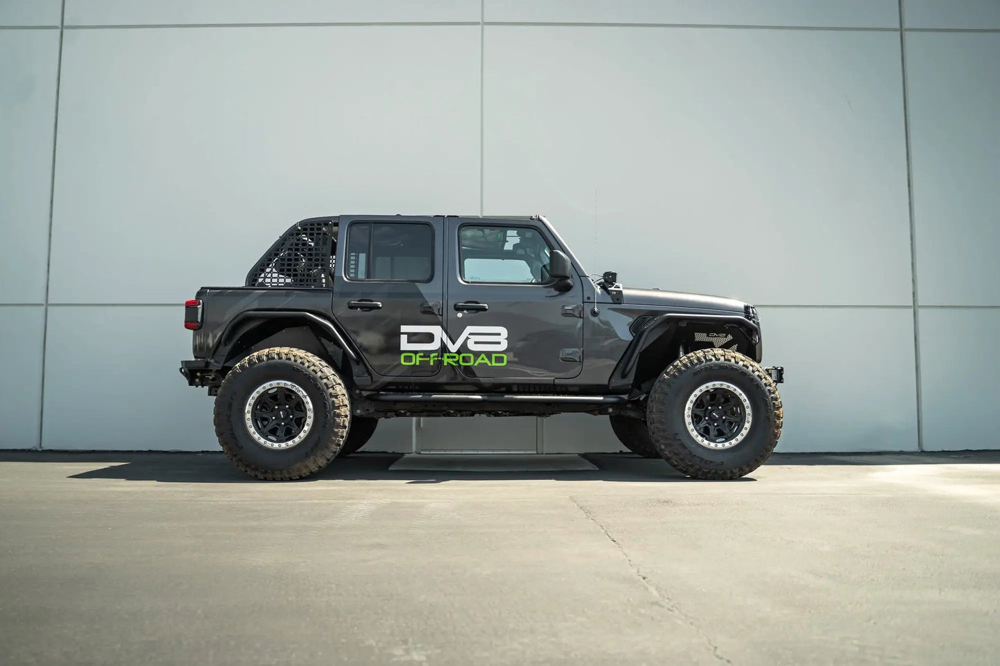 DV8 Offroad Jeep Wrangler JL OE Plus 4-Door Side Steps by DV8 Offroad