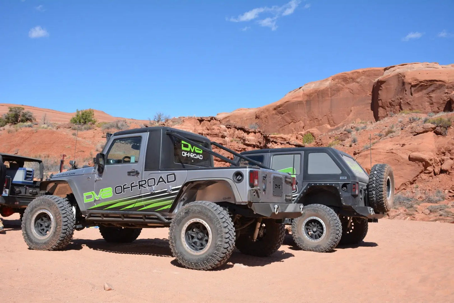 DV8 Offroad 07-18 Jeep JK 4-Door Tubular Rock Slider by DV8 Offroad