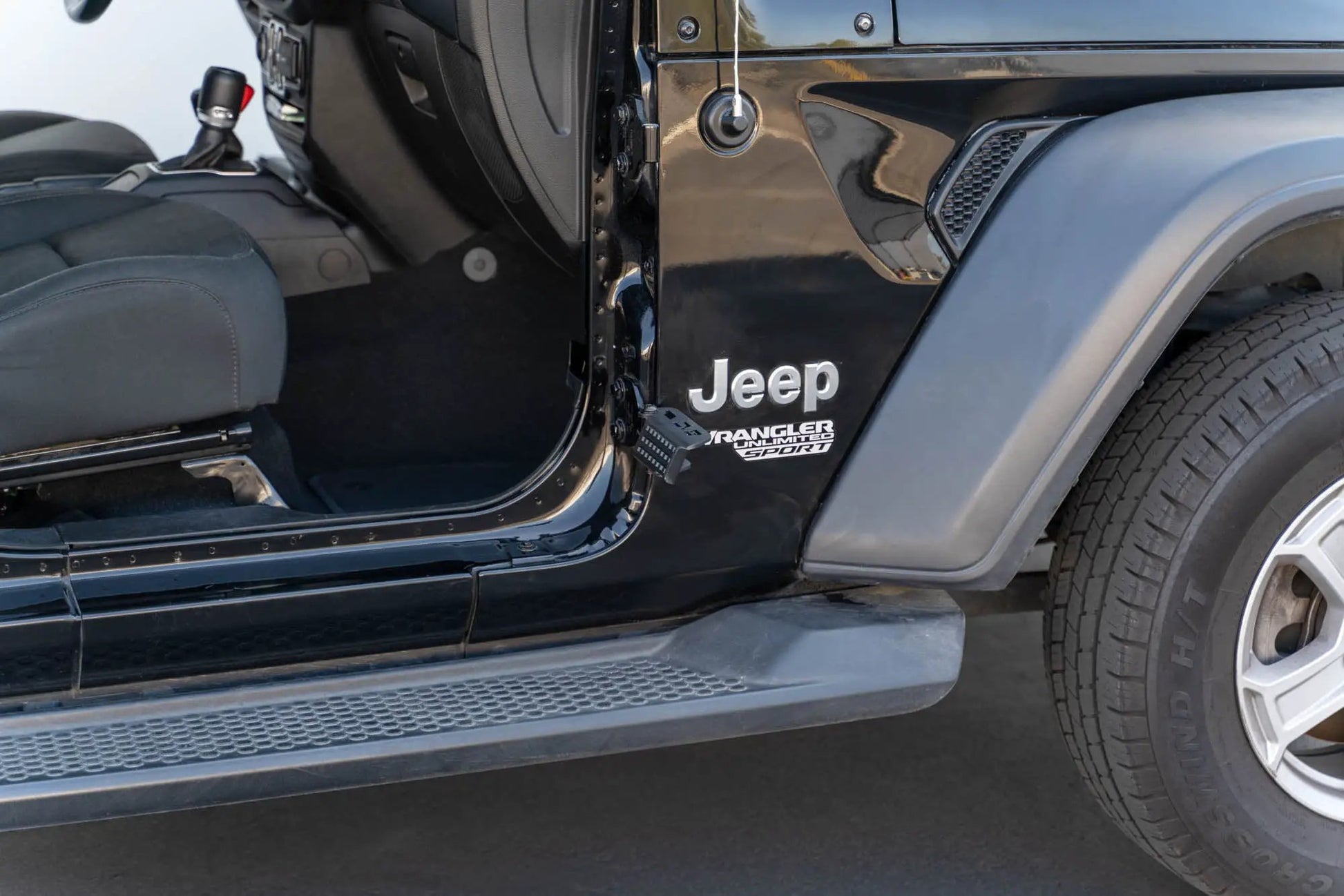 DV8 Offroad Jeep Wrangler JK/JL & Gladiator JT Foot Pegs by DV8 Offroad