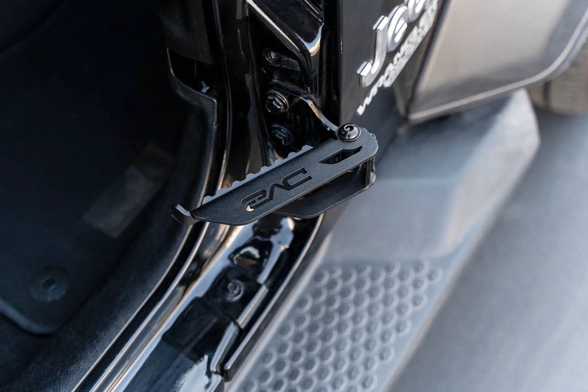 DV8 Offroad Quick and easy install. by DV8 Offroad