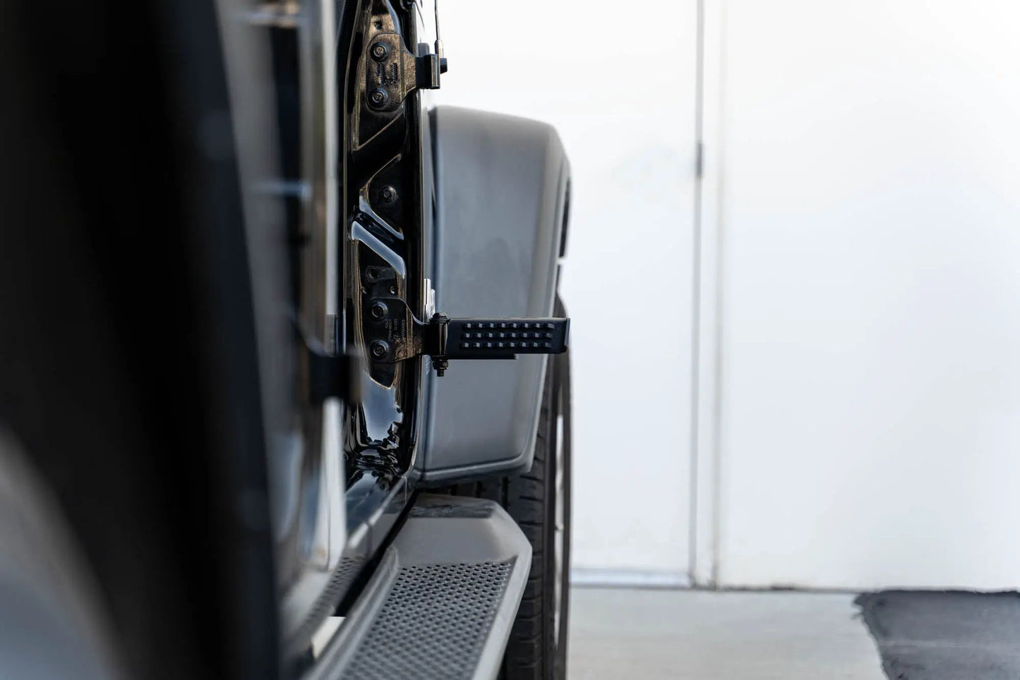 DV8 Offroad Quick and easy install. by DV8 Offroad