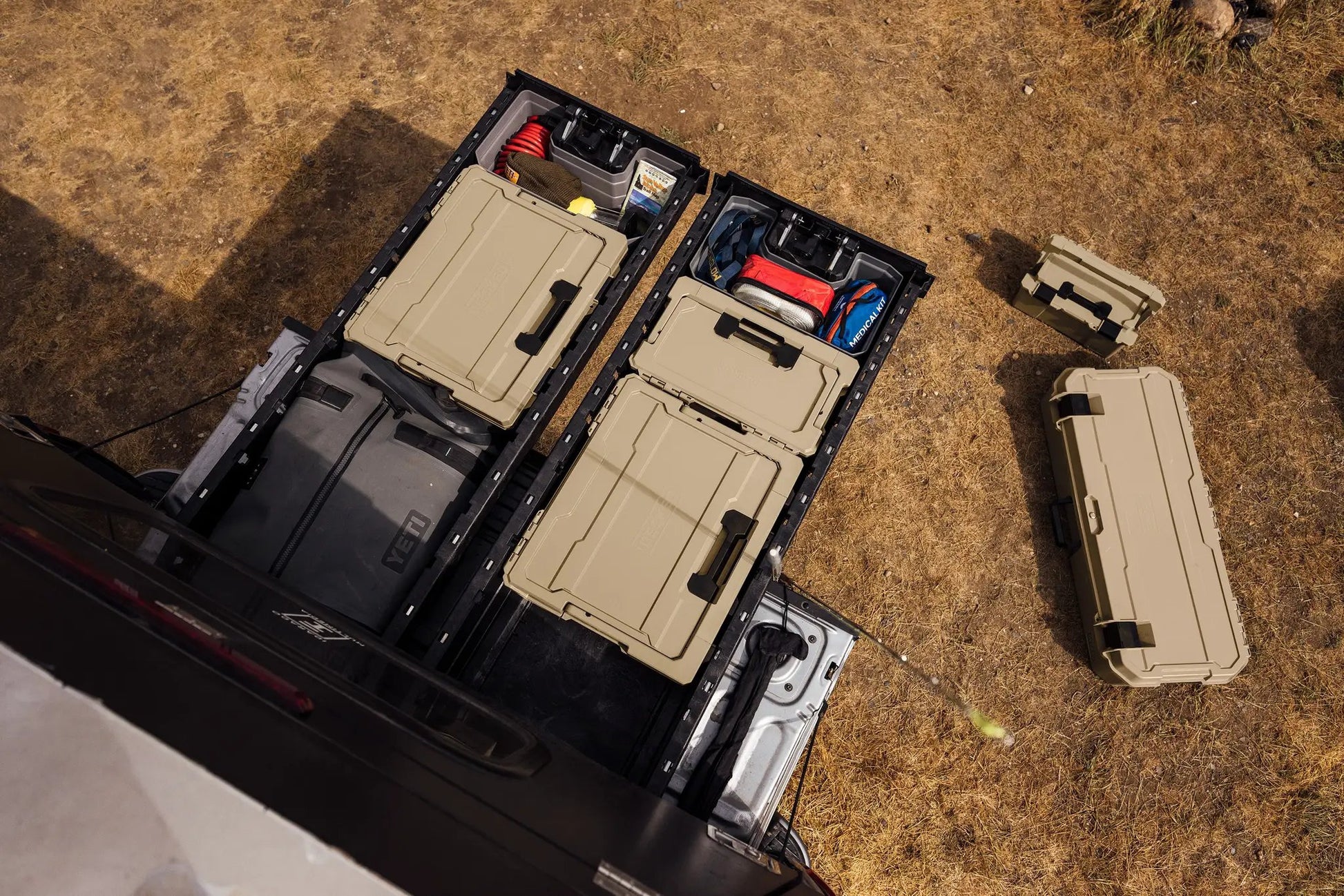 DECKED Drawer System - Toyota Tundra (2004-2006) 6' 3" bed by DECKED