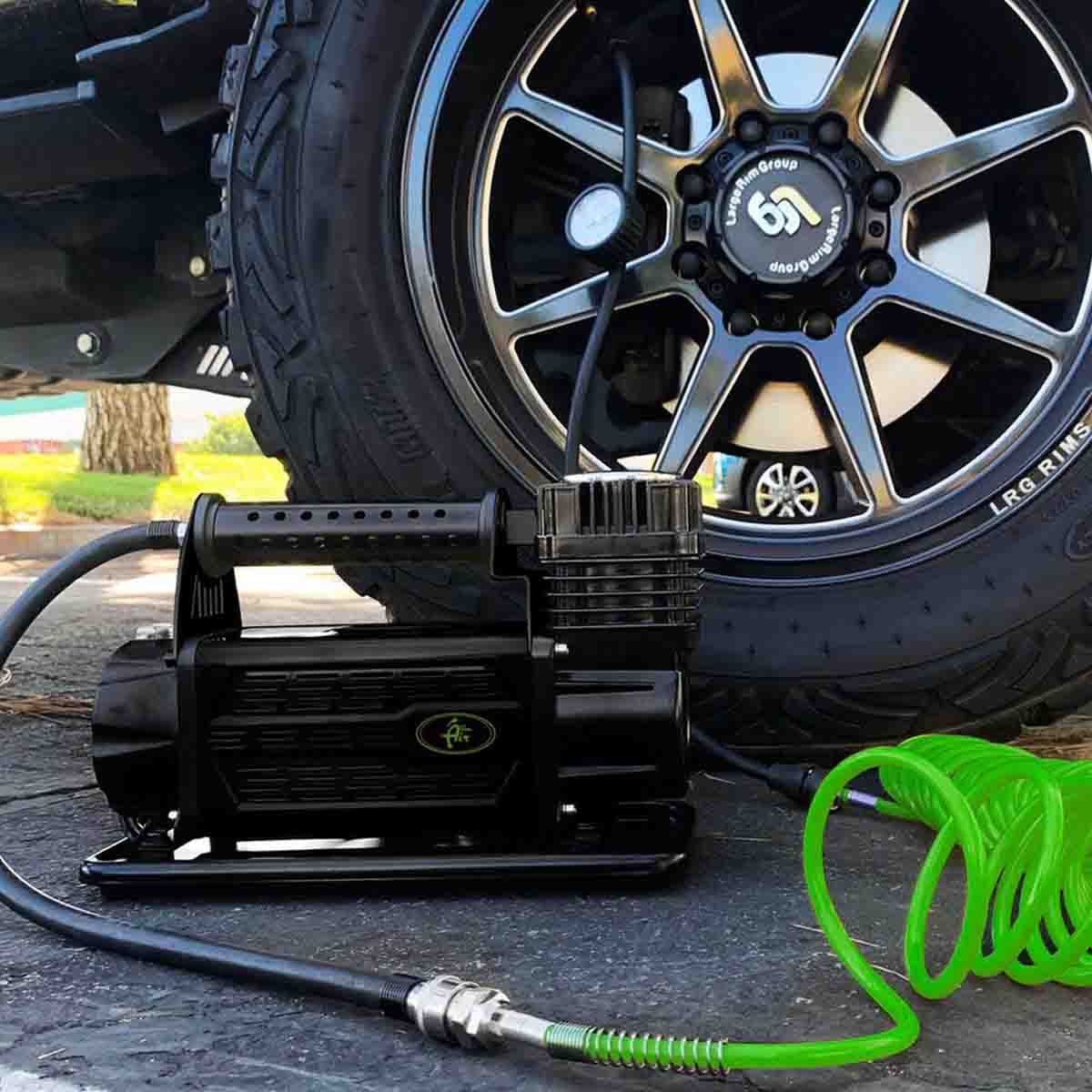 UDA EGOI Portable Air Twin Compressor System 5.6 CFM With Storage Bag, Hose & Attachments - Single Motor by UDA