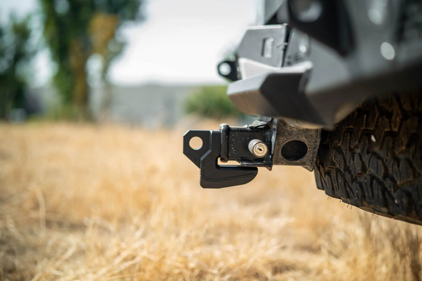 DV8 Offroad DV8 Xtract Hitch Skid Plate by DV8 Offroad
