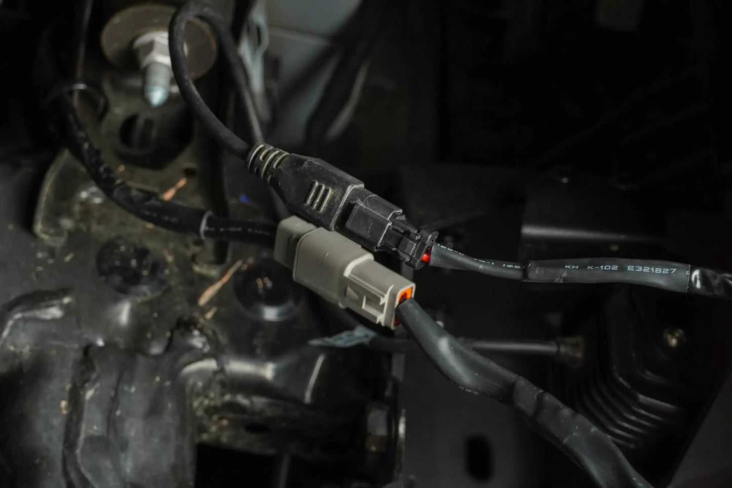 DV8 Offroad 4-Way 1-DTP to 4-DTP Plug Harness by DV8 Offroad