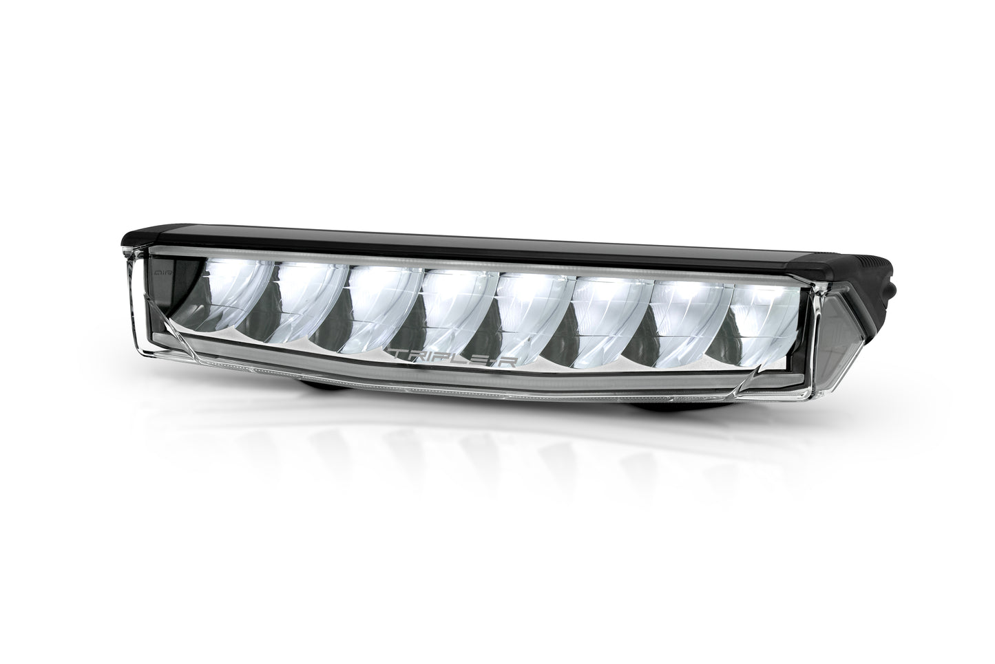 TRIPLE-R-LIGHTS The light’s distribution has been carefully engineered to optimize vertical and horizontal spread, ensuring exceptional performance for road use—even from higher mounting positions.