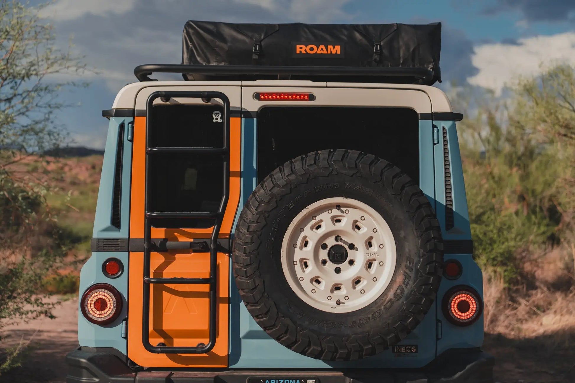 ROAM Vagabond 2.0 Rooftop Tent by ROAM