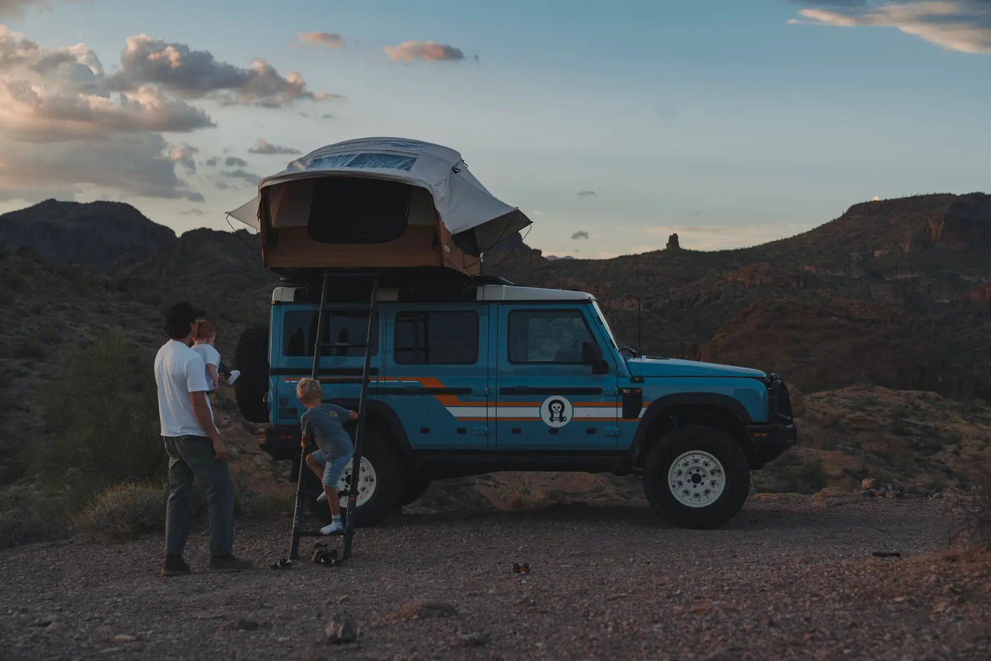 ROAM Vagabond 2.0 Rooftop Tent by ROAM