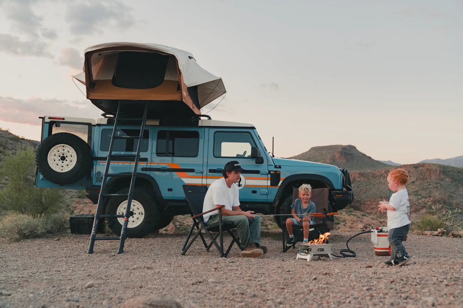 ROAM Vagabond 2.0 Rooftop Tent by ROAM