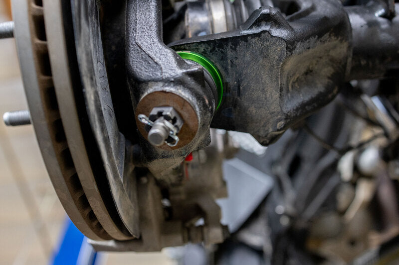 DV8 Offroad DVE Ball Joint Replacement