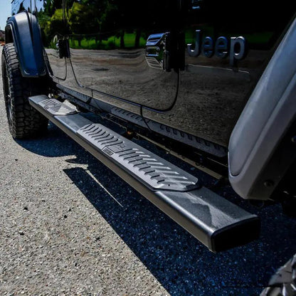 Westin WES Nerf Bars - R5 by Westin