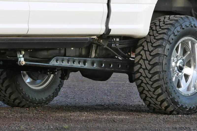 Fabtech FAB Traction Bar by Fabtech