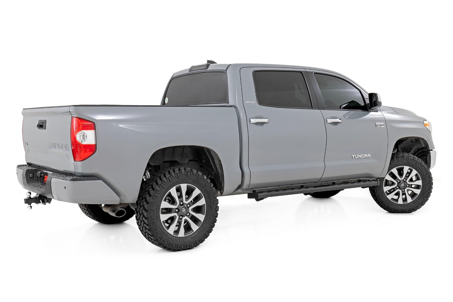 Estribos BA2 | Barras Laterales | Doble Cabina | Toyota Tundra 2WD/4WD (07-21)