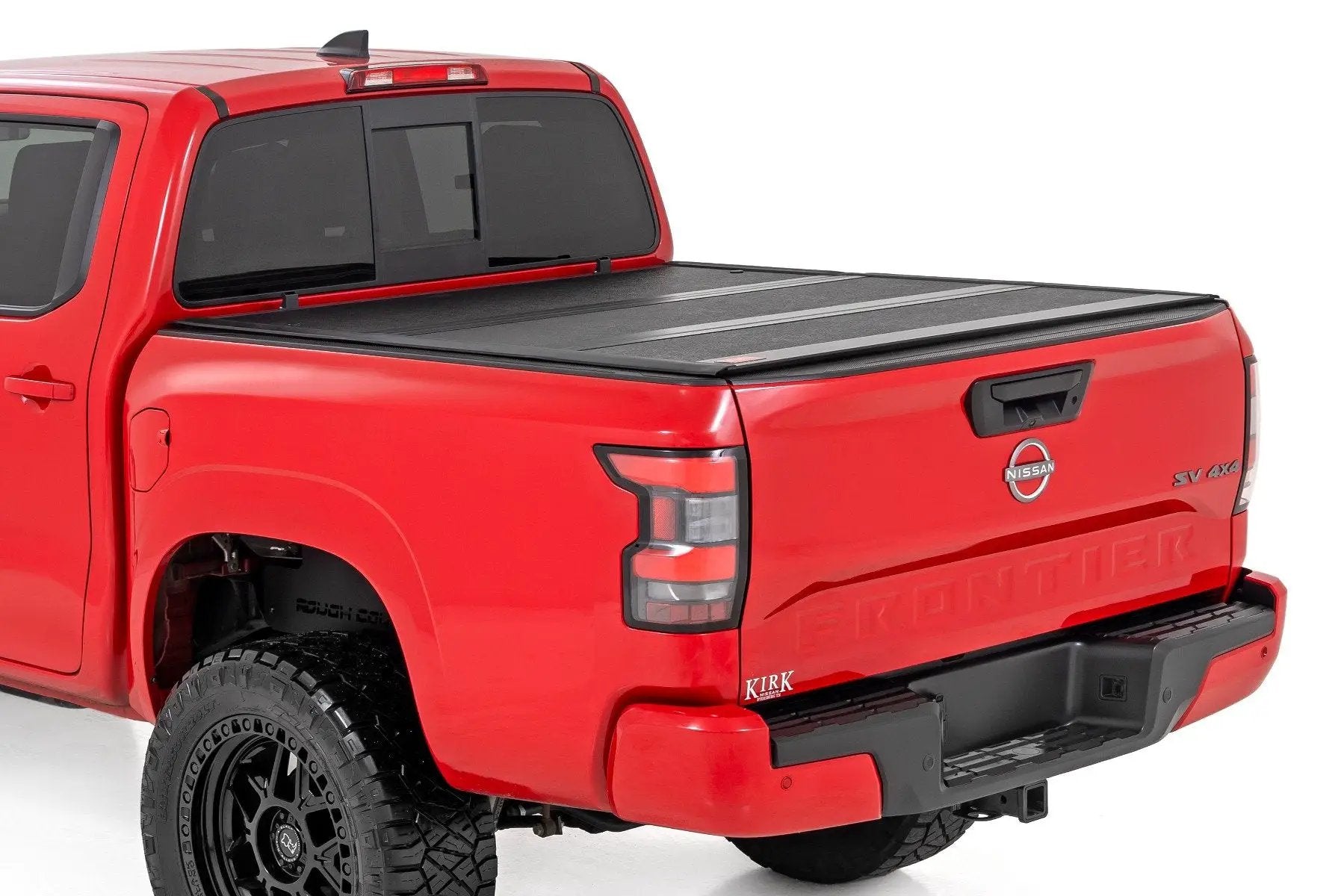 Rough Country Hard Low Profile Bed Cover | 5' Bed | w/Cargo Mgmt | Nissan Frontier (22-26) by Rough Country