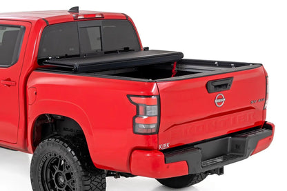 Rough Country Hard Low Profile Bed Cover | 5' Bed | w/Cargo Mgmt | Nissan Frontier (22-26) by Rough Country