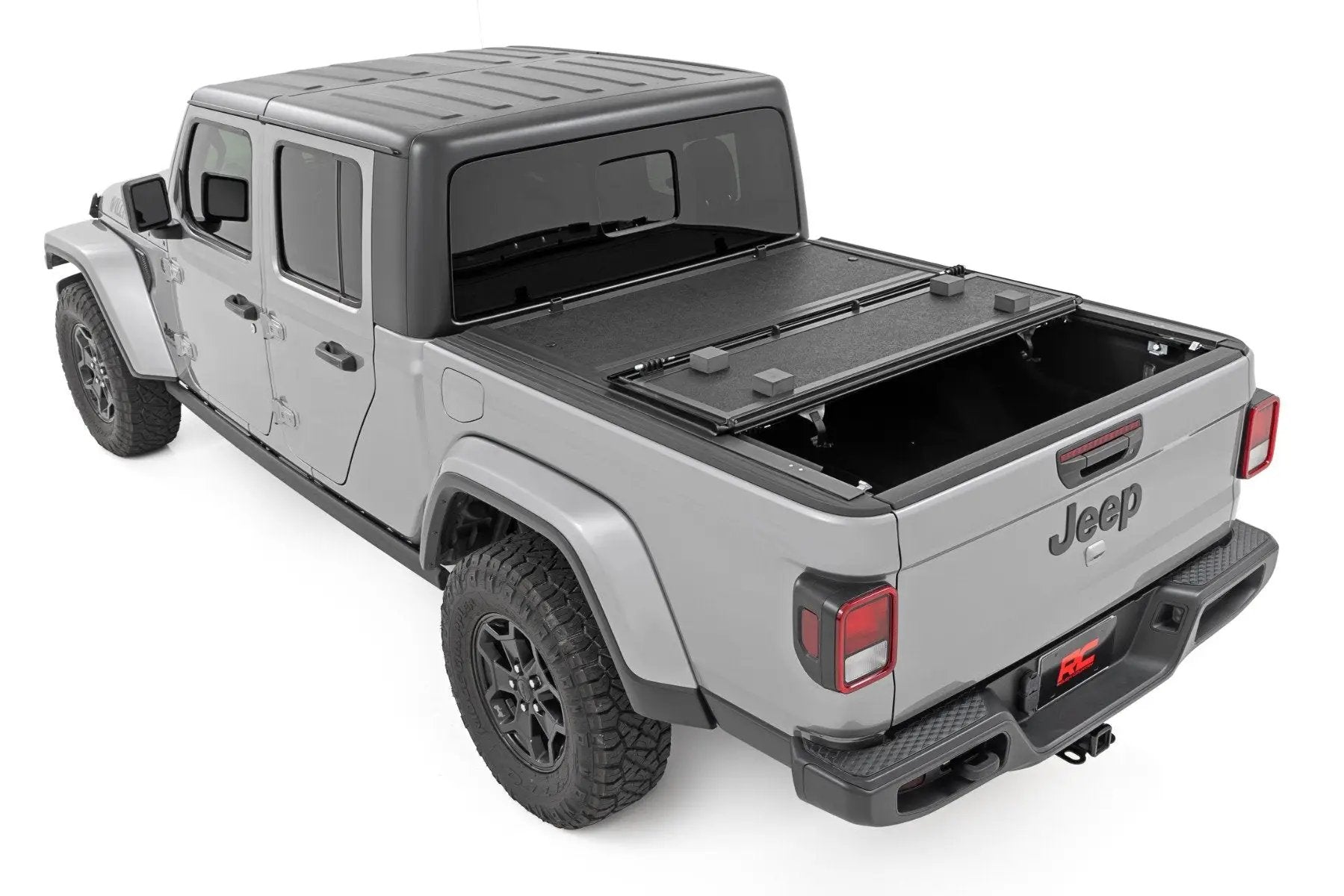 Rough Country Hard Low Profile Bed Cover | 5' Bed | Jeep Gladiator JT 4WD (2020-2025) by Rough Country