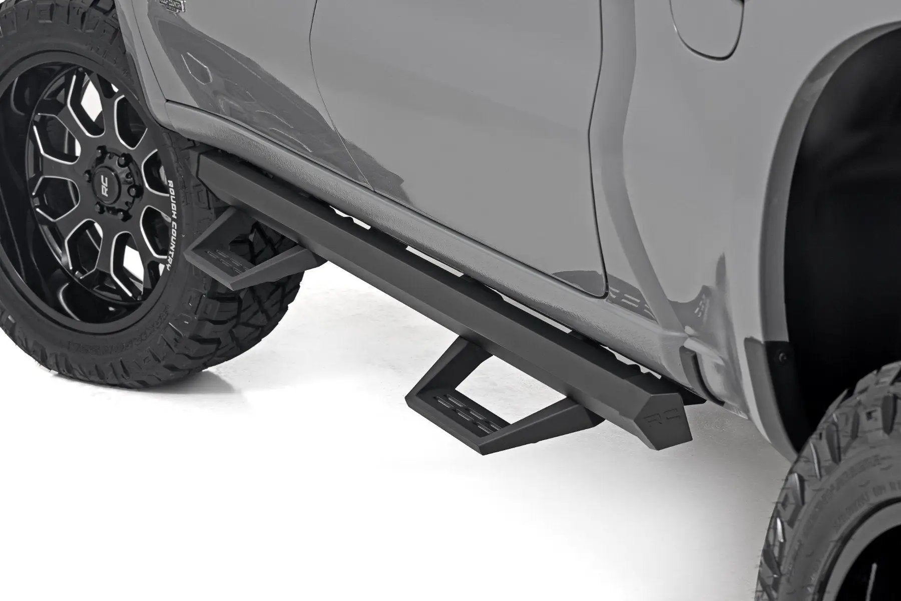 Rough Country SRL2 Adj Aluminum Step | Crew Cab | Chevy/GMC 1500/2500HD (19-26) by Rough Country