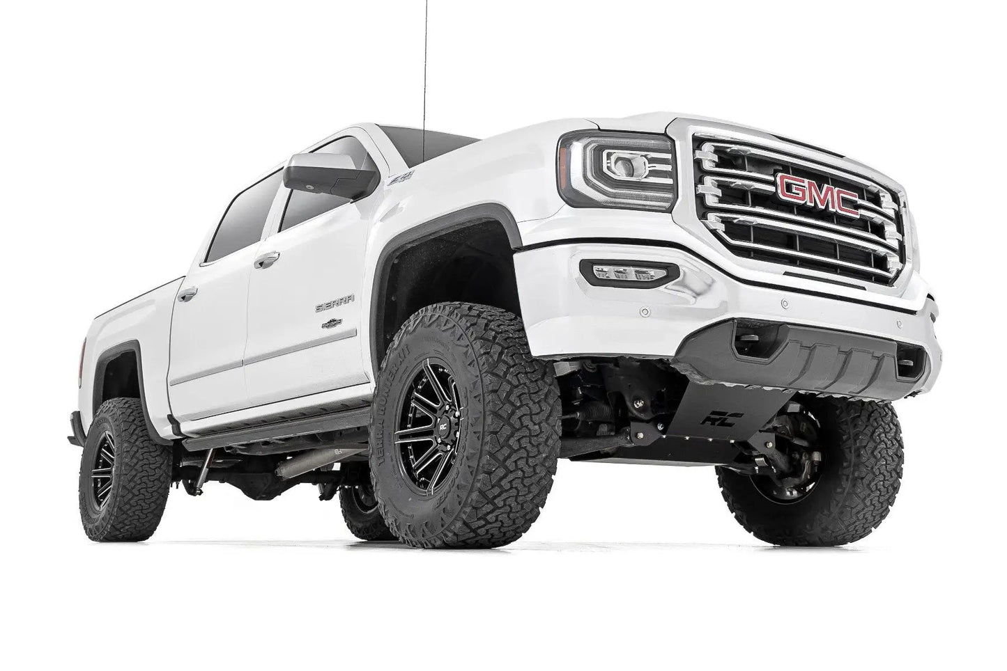 Rough Country 7 Inch Stamped Steel LCA Lift Kit | Forged UCA | Bracket | M1 Struts/M1 | Chevy/GMC 1500 (16-18) by Rough Country