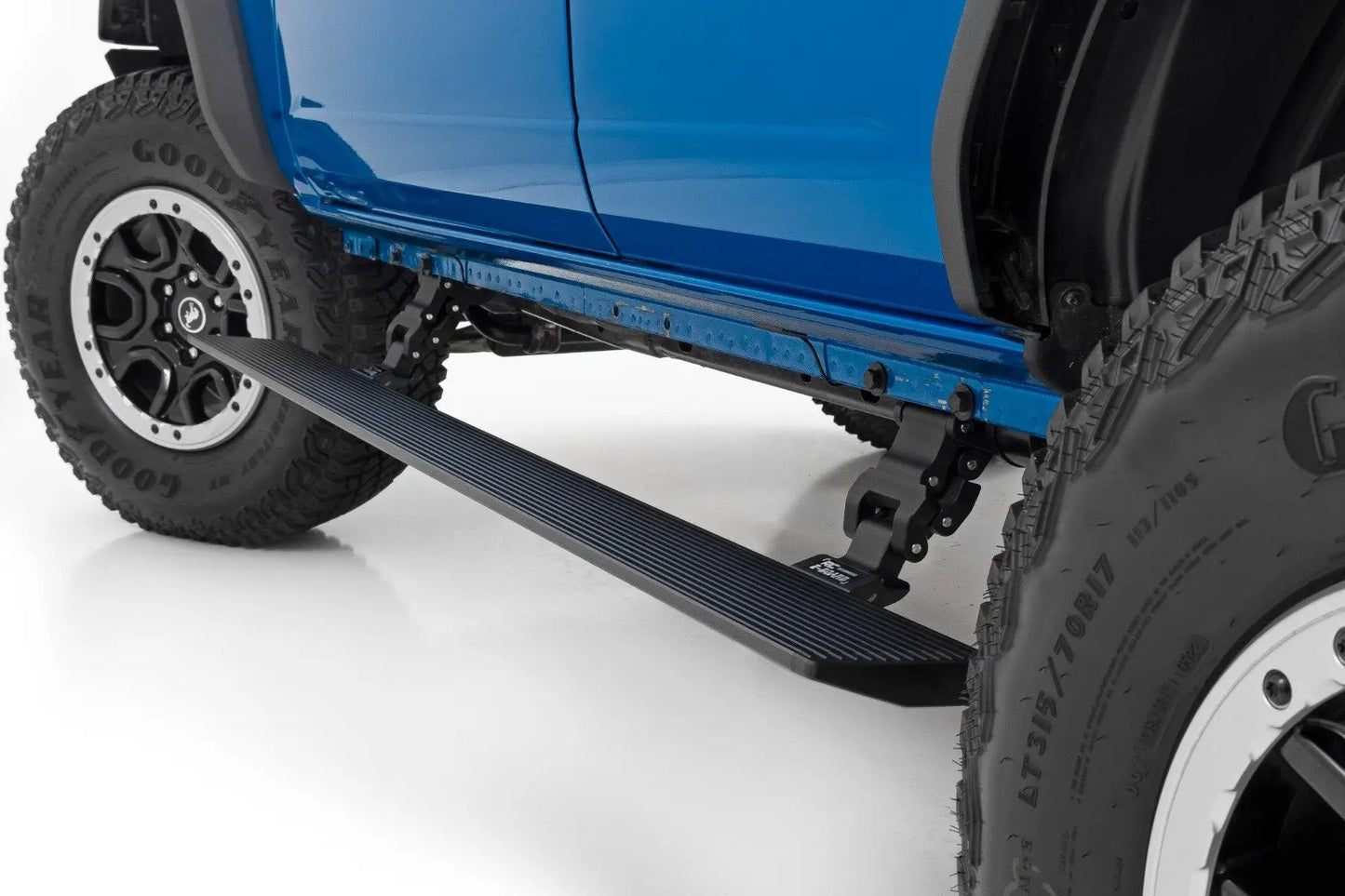 Rough Country Power Running Boards | Dual Electric Motor | 4 Door | Ford Bronco 4WD (21-25) by Rough Country