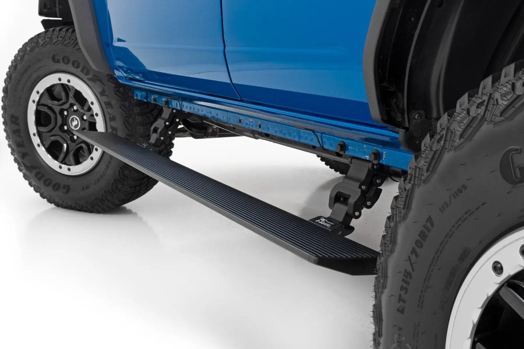 Rough Country Power Running Boards | Dual Electric Motor | 4 Door | Ford Bronco 4WD (21-25) by Rough Country