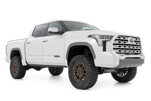 Rough Country 6 Inch Lift Kit | OE Air Ride | Toyota Tundra 4WD (2022-2025)