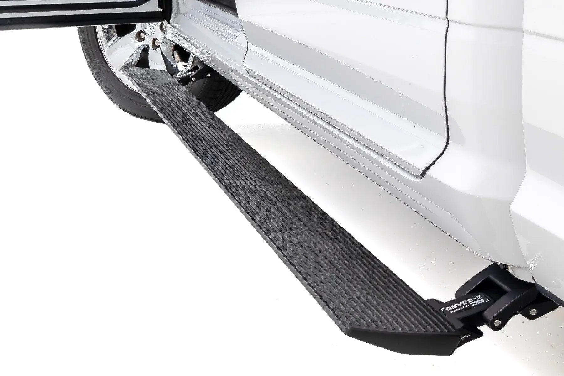 Rough Country Power Running Boards | Dual Electric Motor | Quad Cab | Ram 1500 2WD/4WD (2009-2018 & Classic) by Rough Country