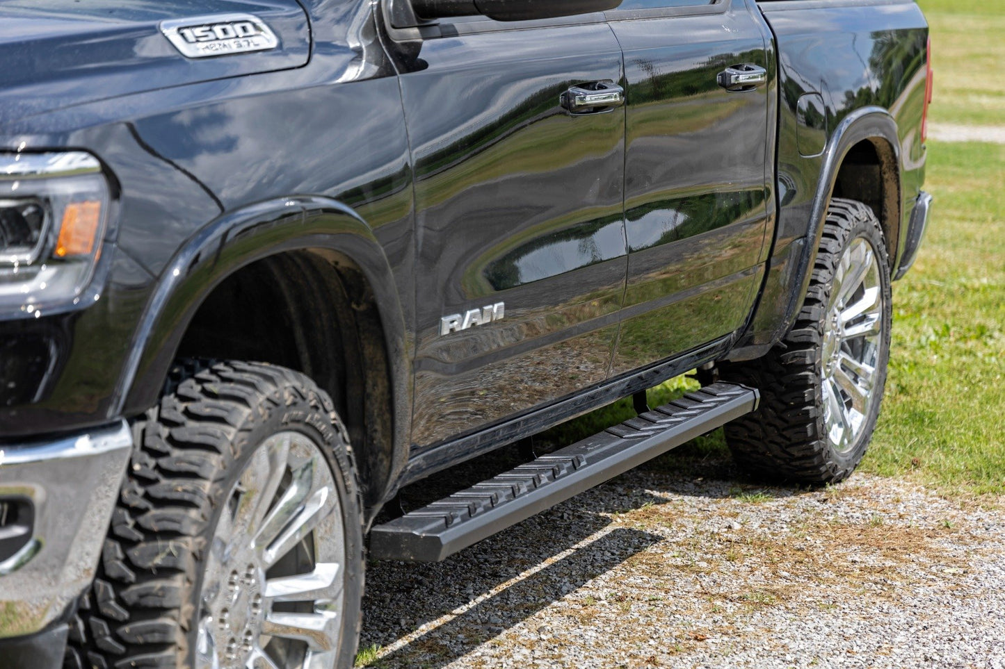 Estribos BA2 | Estribos laterales | Ram 1500 (19-26)/1500 TRX (21-24)