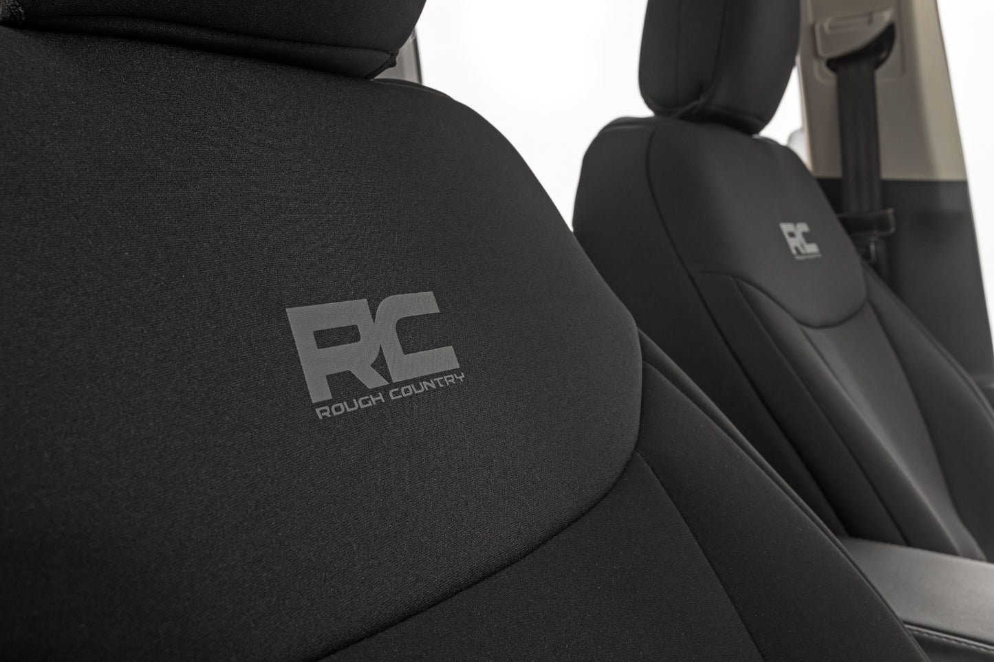Fundas de Asiento | Delanteras y Traseras C/Reposabrazos | Doble Cabina | Ford Maverick 2WD/4WD (22-26)