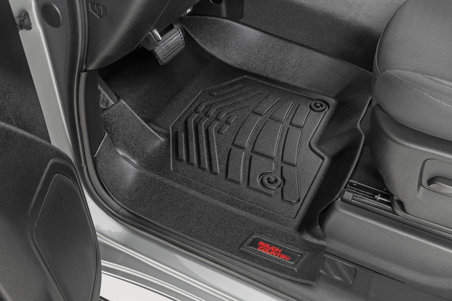 Tapetes Sure-Fit | Delanteros y Traseros | Cubo Delantero | Doble Cabina | Chevy/GMC 1500/2500HD/3500HD (19-26)