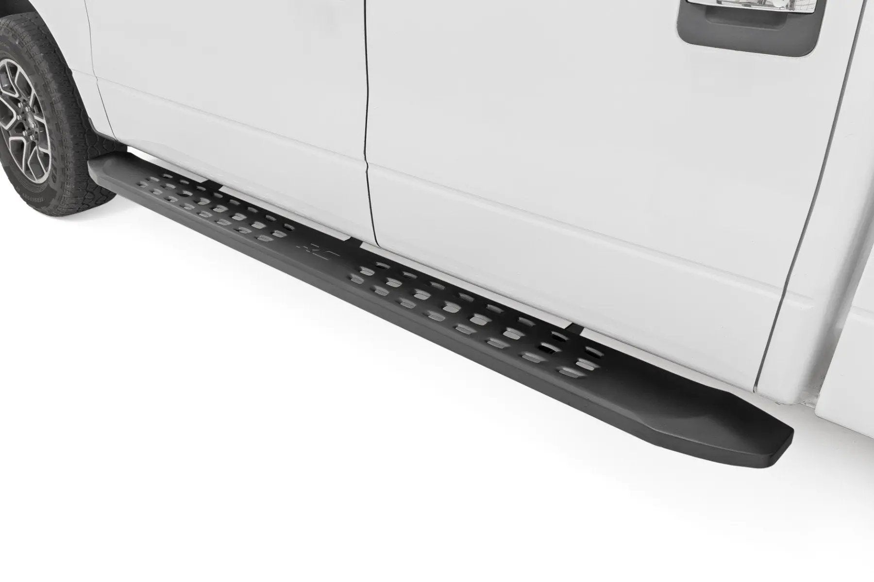 Rough Country RPT2 Running Board | Crew Cab | Black | Ford F-150 2WD/4WD (2009-2014) by Rough Country