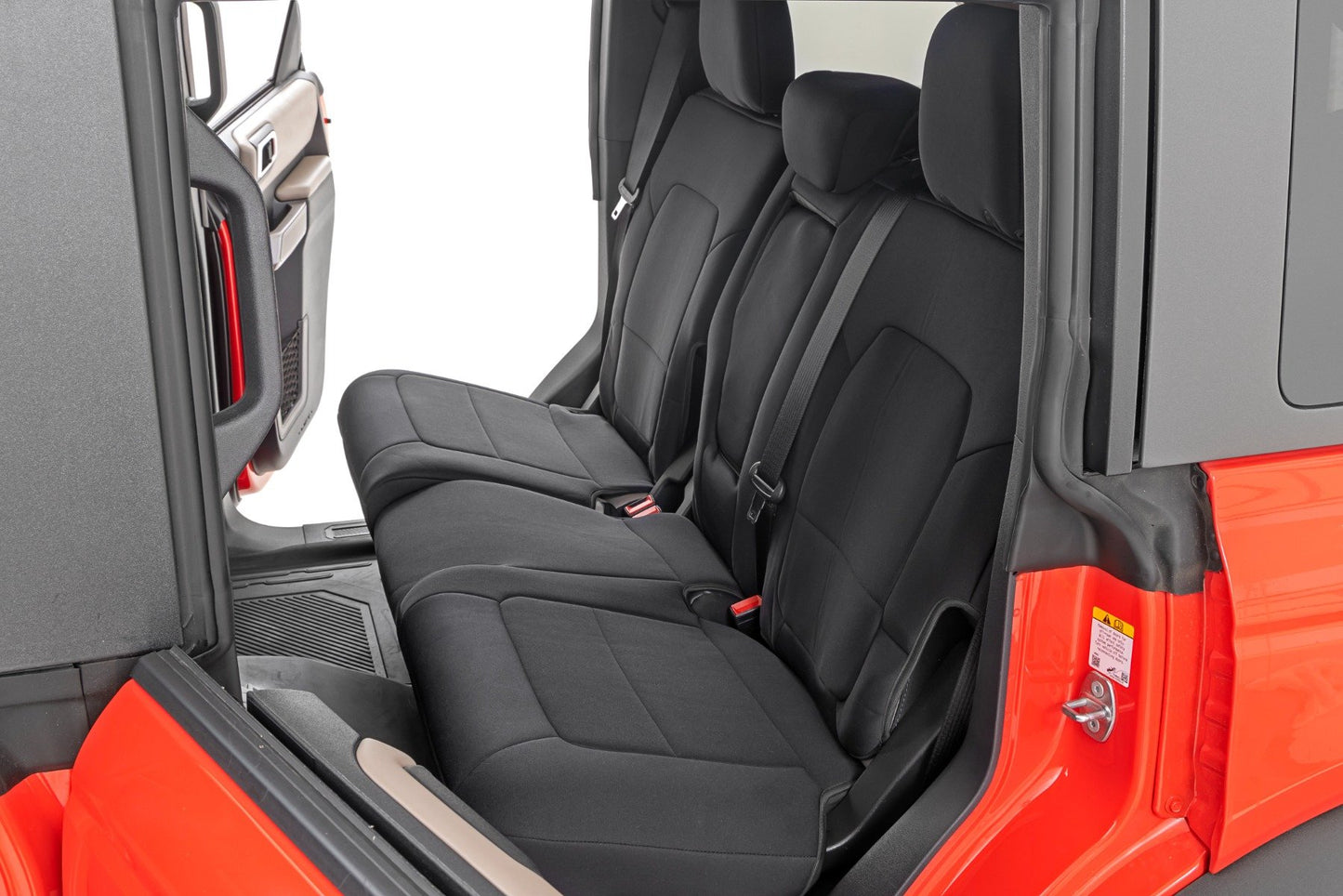 Fundas de asiento | Asientos individuales delanteros | Con reposabrazos trasero abatible | Delanteros y traseros | 4 puertas | Ford Bronco (21-25)
