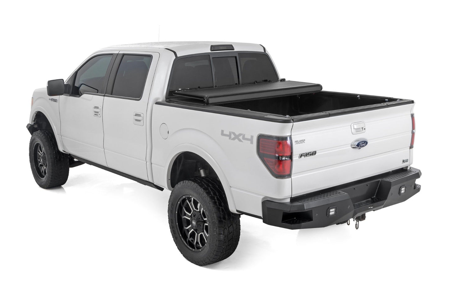 Rough Country Hard Low Profile Bed Cover | 5'7" Bed | Ford F-150 2WD/4WD (2004-2014)