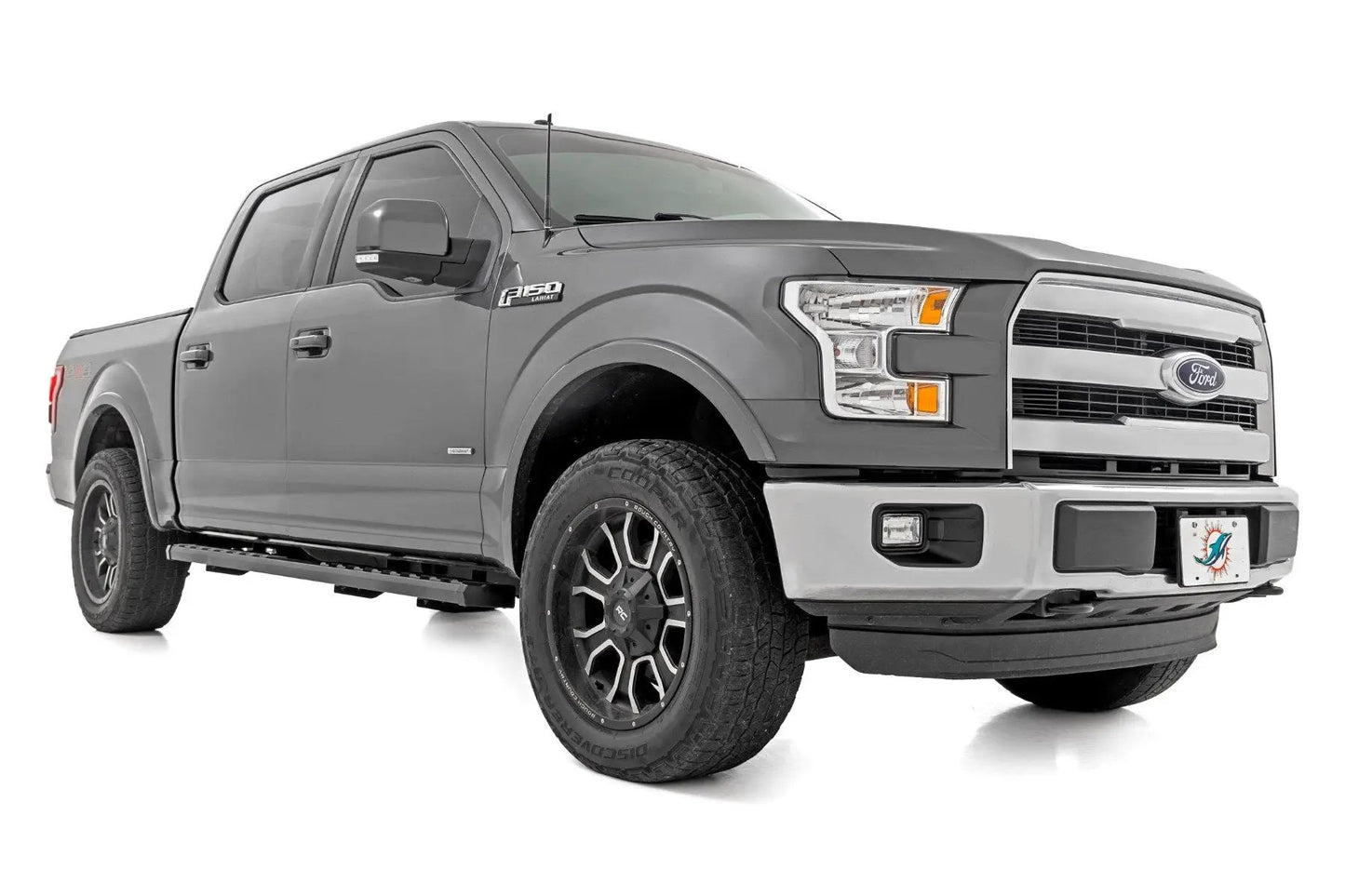 Rough Country BA2 Running Board | Side Step Bars | Ford F-150/F-250/F-350 2WD/4WD (15-26) by Rough Country