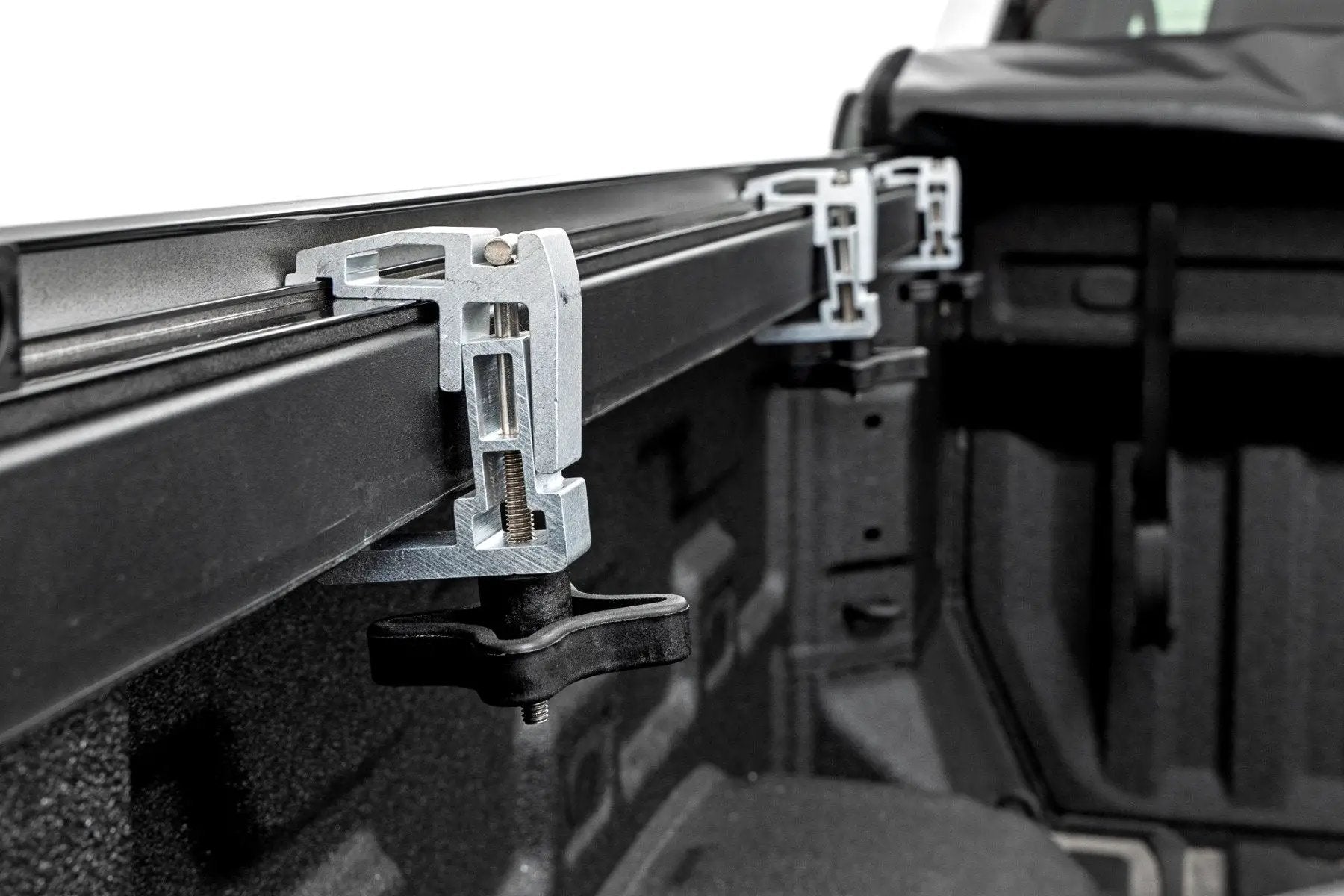 Rough Country Soft Roll Up Bed Cover | 5'10" Bed | Chevy/GMC Sierra 1500 (19-26)/Silverado 1500 (19-26) by Rough Country