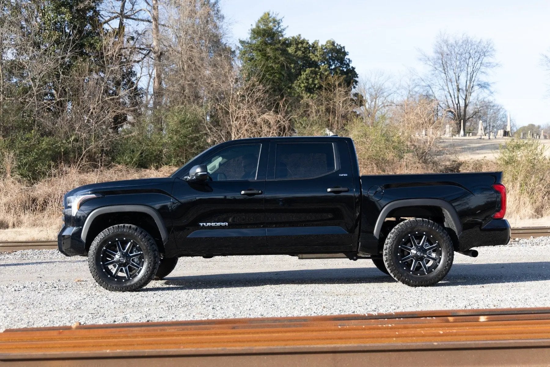 Rough Country 1.75 Inch Leveling Kit | Toyota Tundra 2WD/4WD (2022-2026) by Rough Country