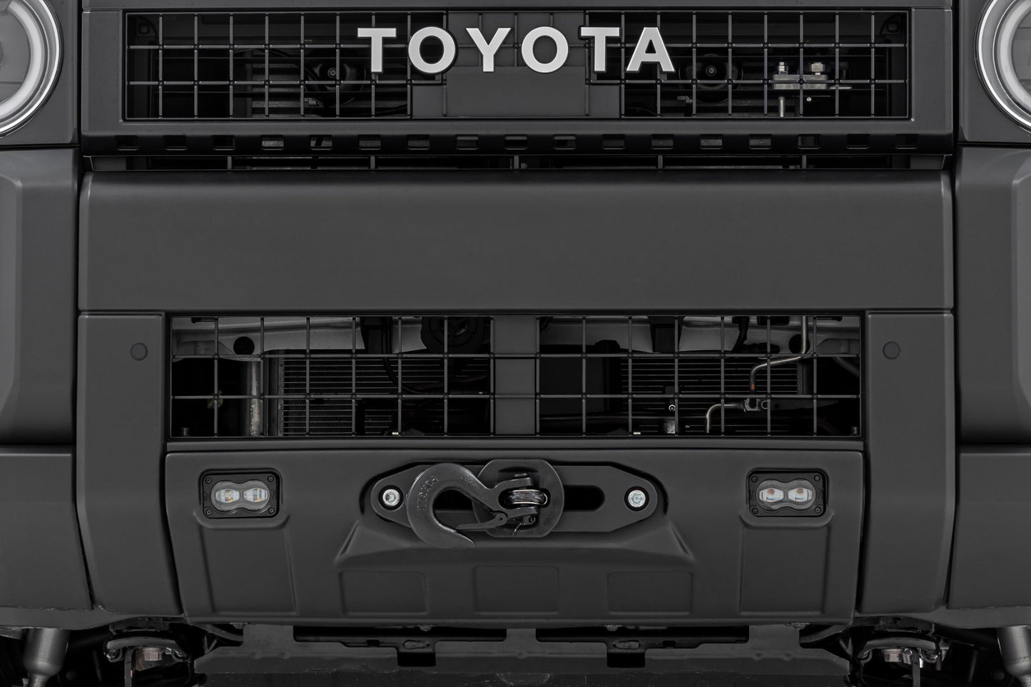 Скрытое крепление лебедки | Белое SAE | PRO1200S | Toyota Land Cruiser 4WD (2024-2025)