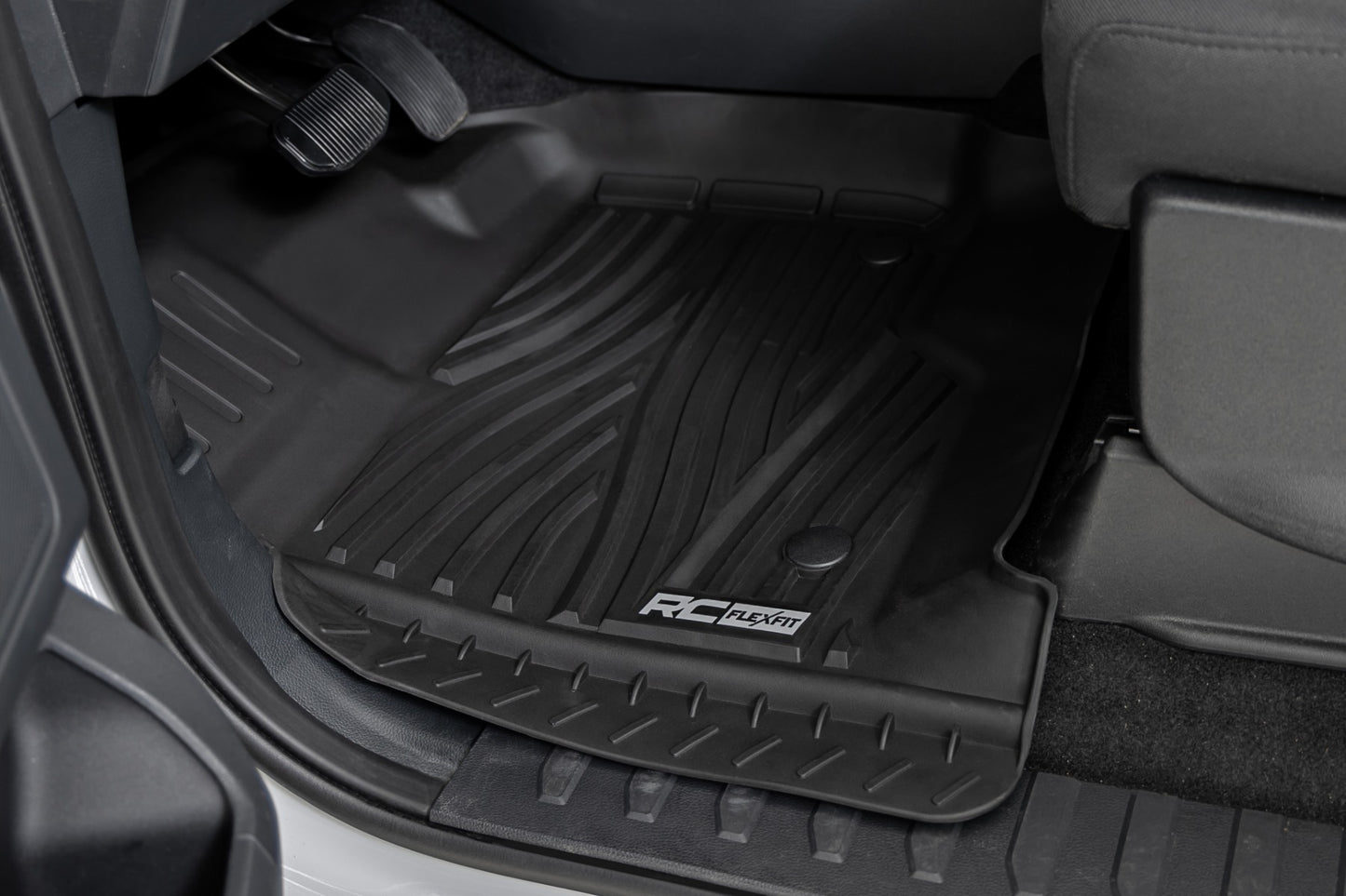 Alfombrillas Flex-Fit | Delanteras y Traseras | Ford F-150 (15-25)/F-150 Lightning (22-25)/Raptor (17-25)