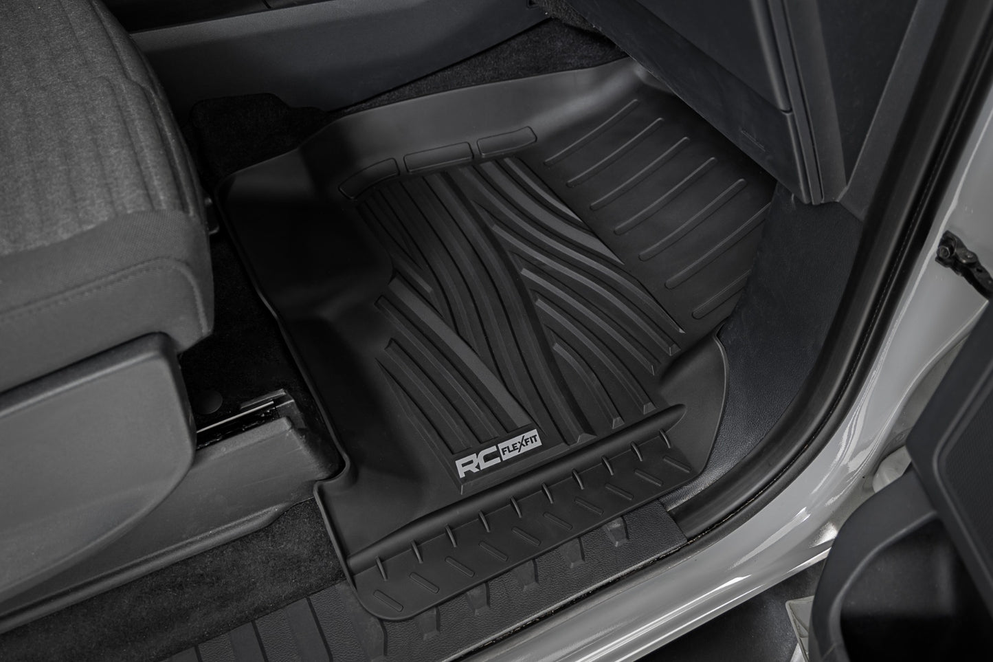 Alfombrillas Flex-Fit | Delanteras y Traseras | Ford F-150 (15-25)/F-150 Lightning (22-25)/Raptor (17-25)