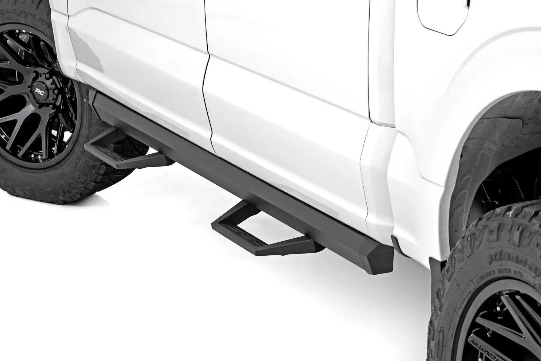 Rough Country SRL2 Adjustable Aluminum Steps | Ford Ranger 2WD/4WD (2019-2025) by Rough Country
