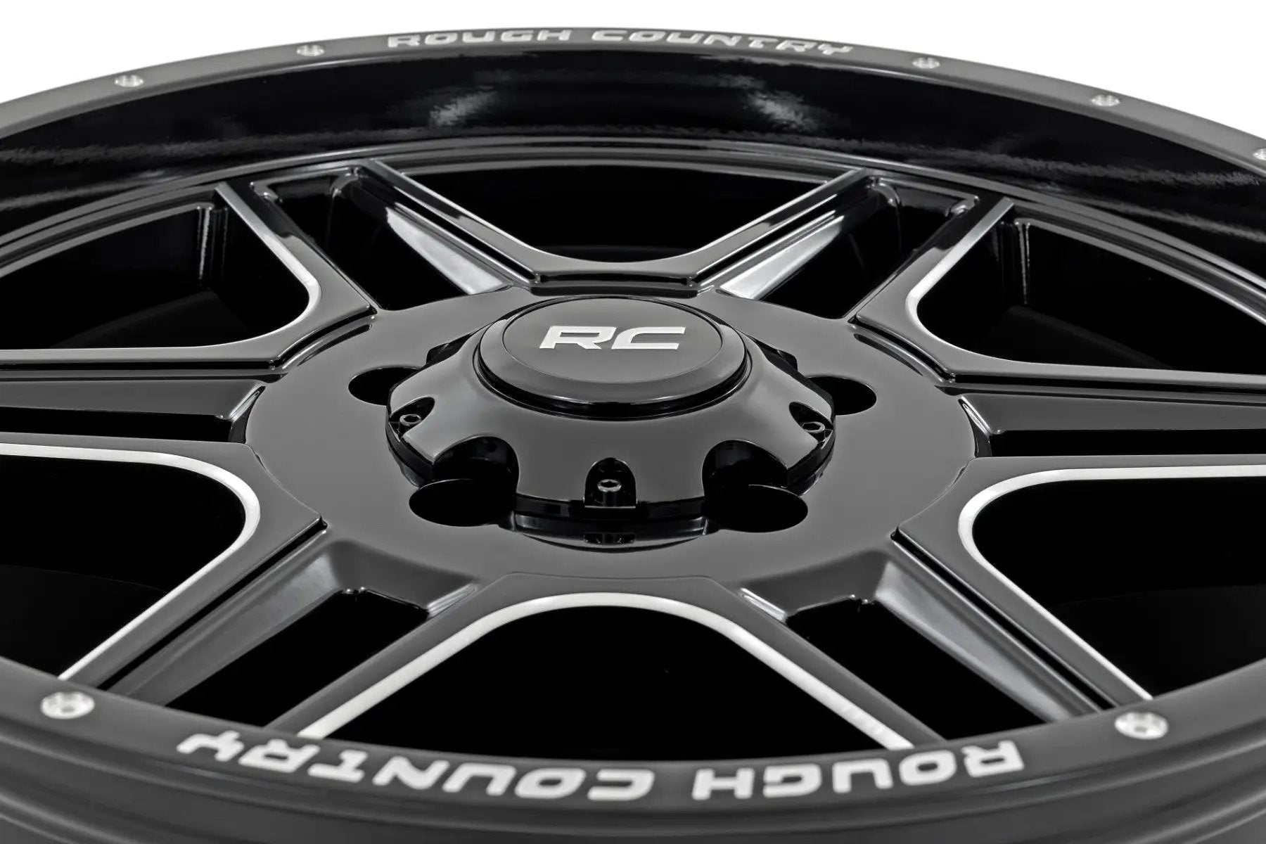 Rough Country 92 Series Wheel | Machined One-Piece | Gloss Black | 18x9 | 5x5 | +0mm by Rough Country