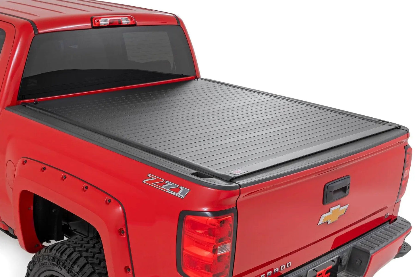 Rough Country Hard Roll Up Bed Cover | 5'9" Bed | Chevy/GMC 1500 (14-18 & Classic) by Rough Country