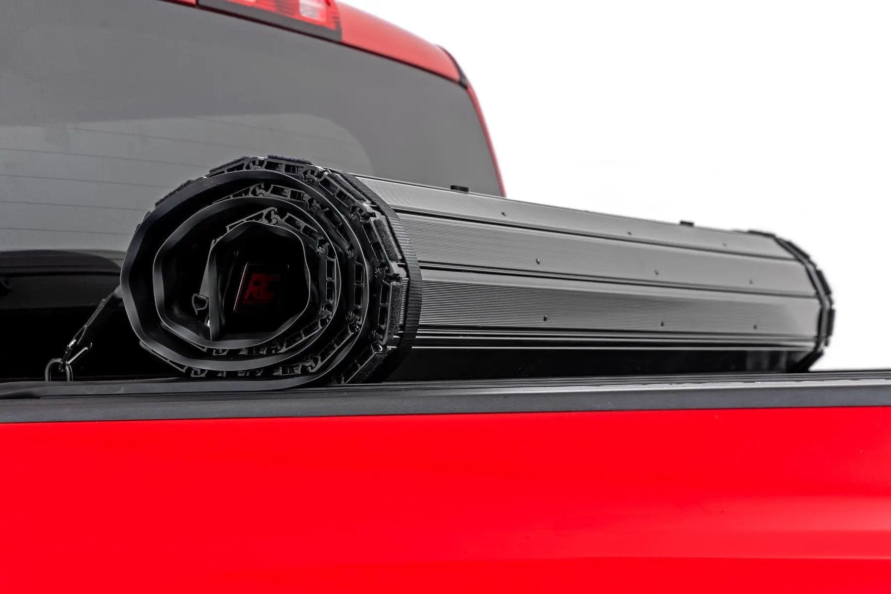 Rough Country Hard Roll Up Bed Cover | 5'9" Bed | Chevy/GMC 1500 (14-18 & Classic) by Rough Country